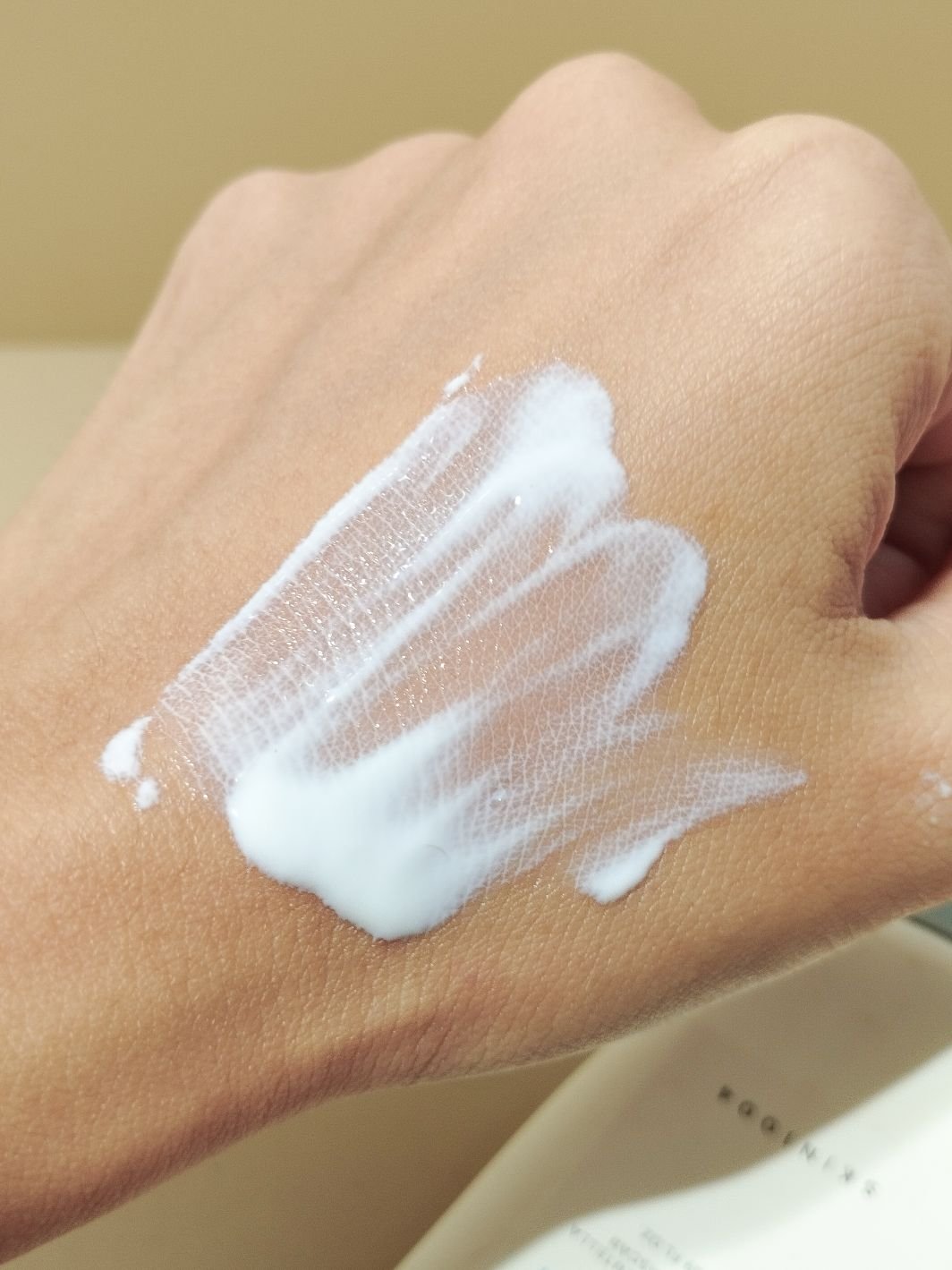 Review Skin1004 Centella Hyalu-Cica Sunscreen by theblackdaisies